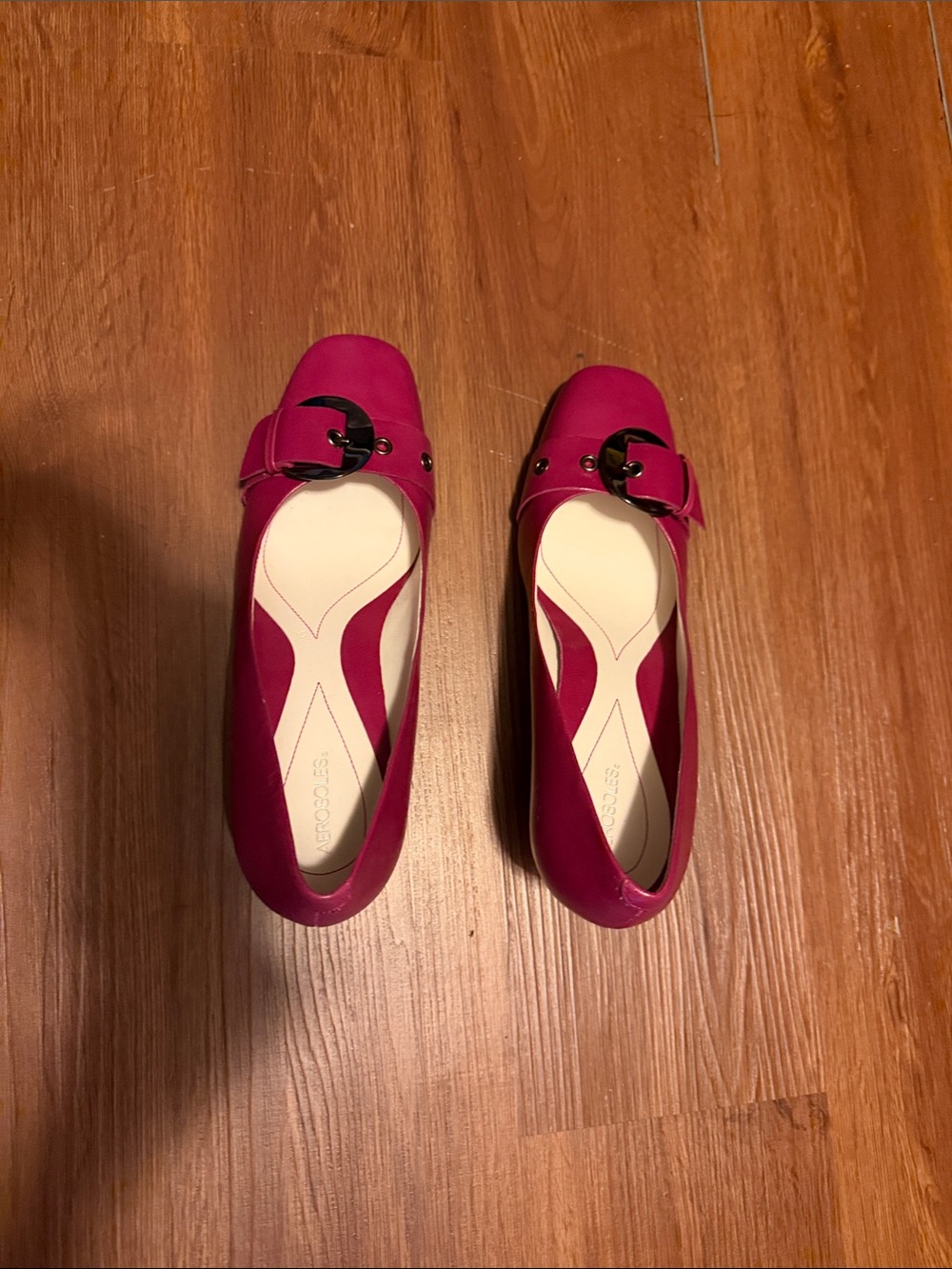 AEROSOLES fushia Buckle Slip-On Flats